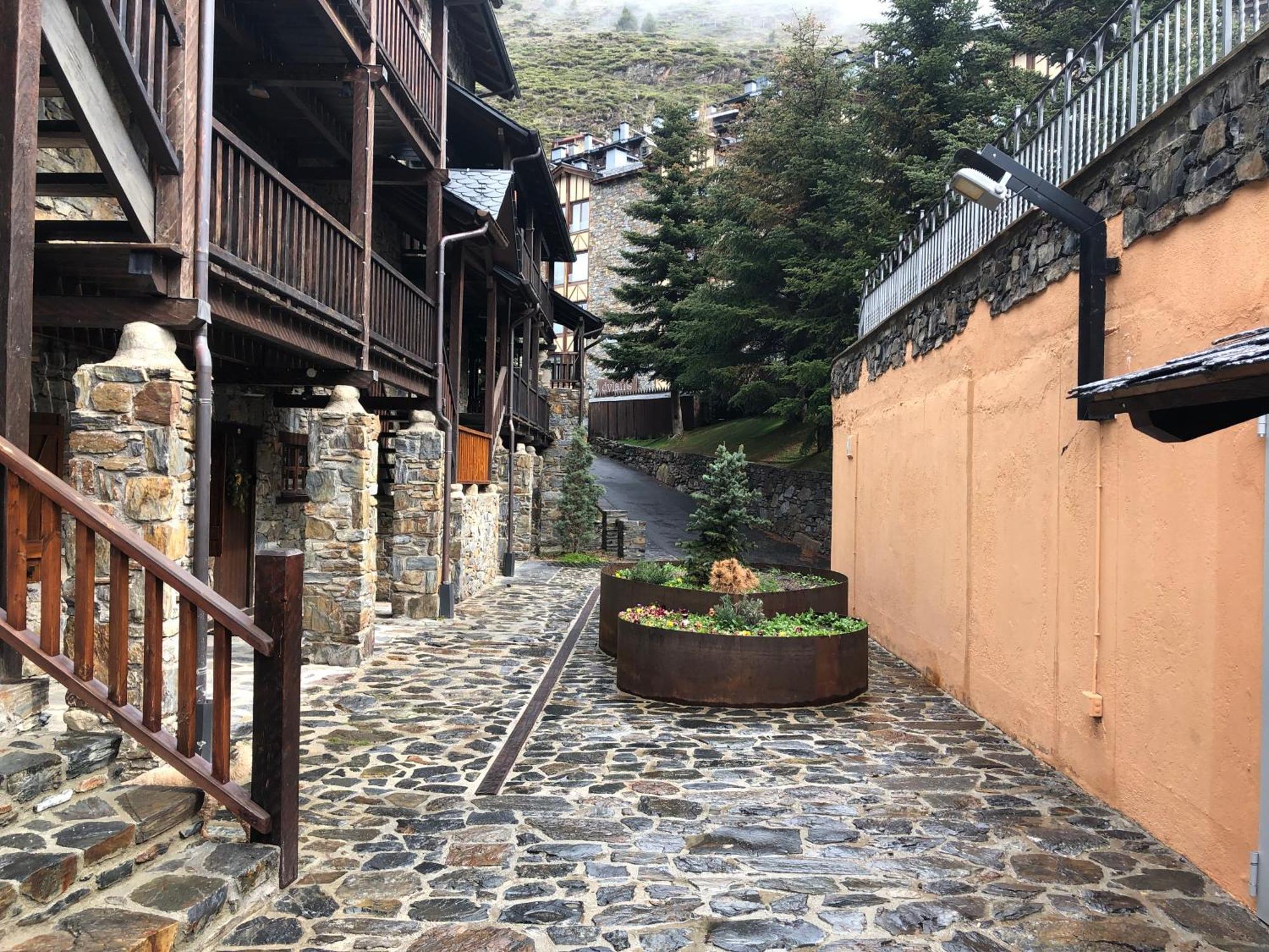 Pleta Del Tarter 31A Lodge & Spa Canillo Esterno foto